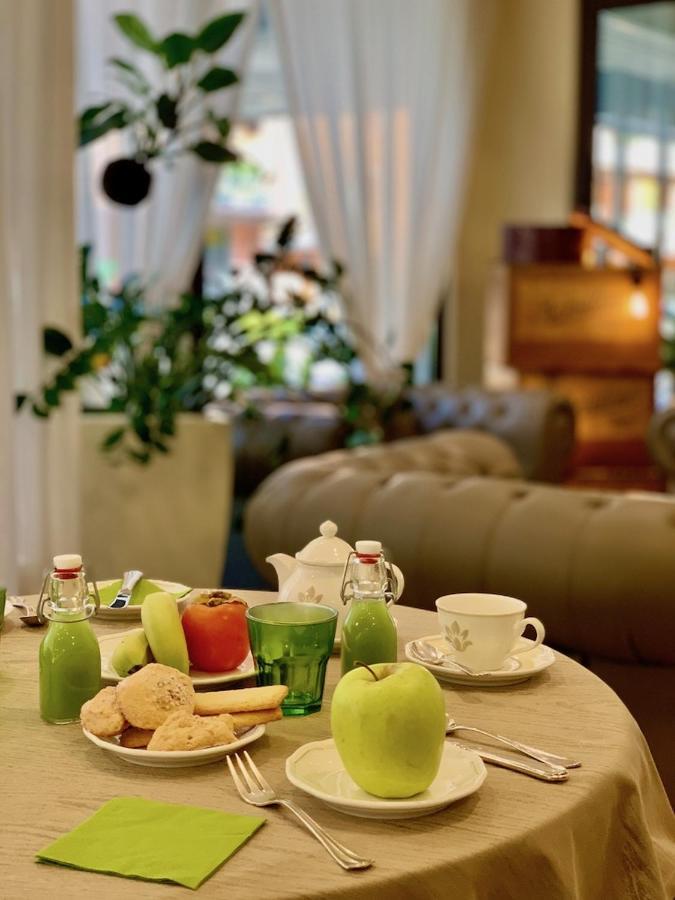 Hotel Brescia Boario Terme Eksteriør billede