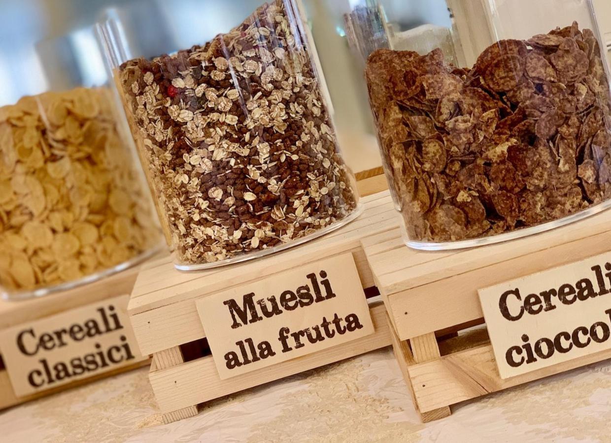 Hotel Brescia Boario Terme Eksteriør billede